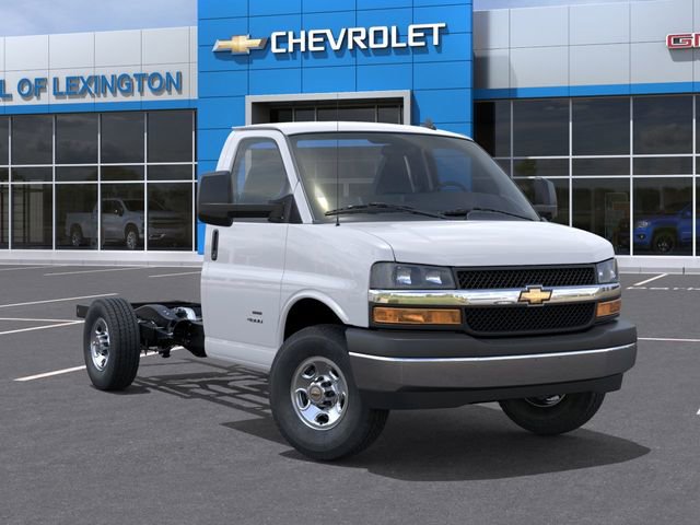 New 2026 Chevrolet Express 3500 w/ Power Convenience Package RWD image 7