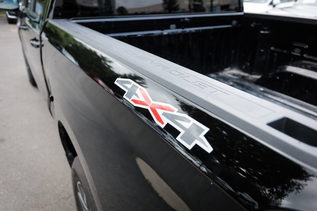 Used 2023 Chevrolet Silverado 1500 LT AWD/4WD image 24