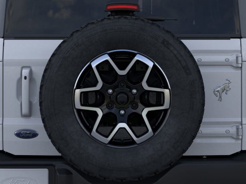 New 2025 Ford Bronco Outer Banks image 24