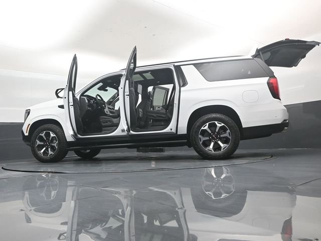 Used 2026 GMC Yukon XL AT4 w/ AT4 Premium Plus Package image 56