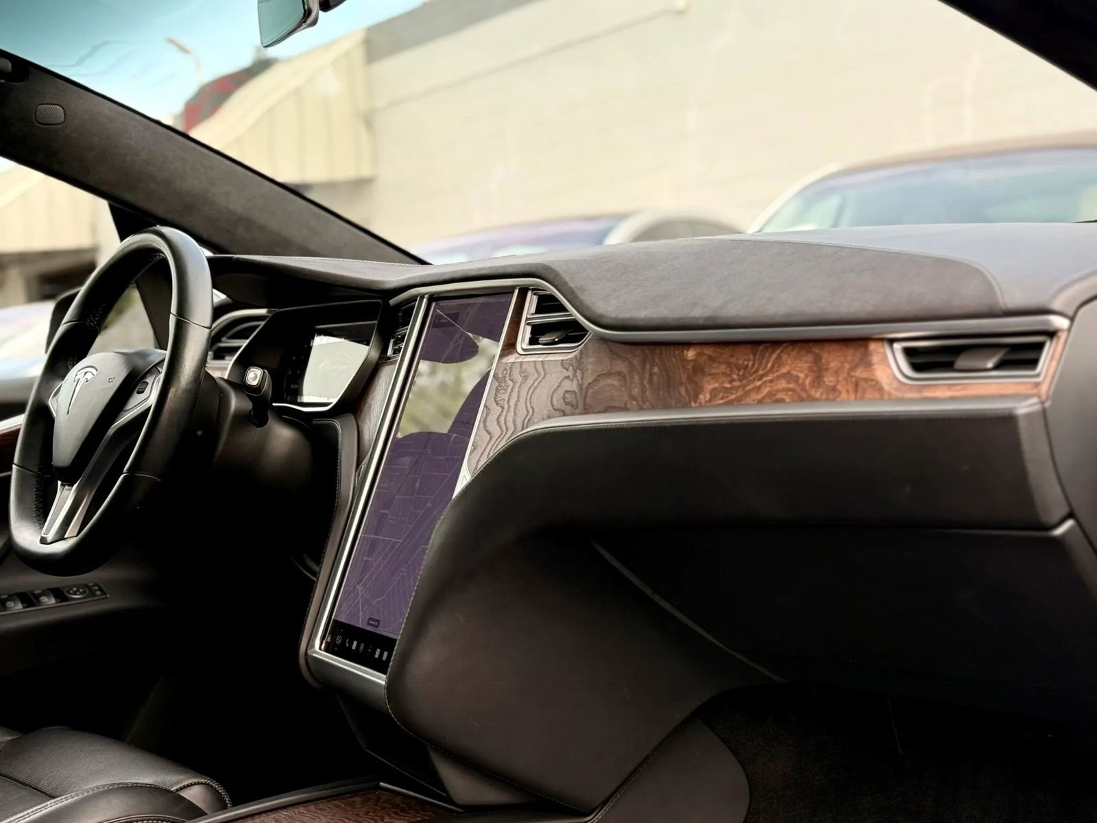 Used 2016 Tesla Model X 90D image 12