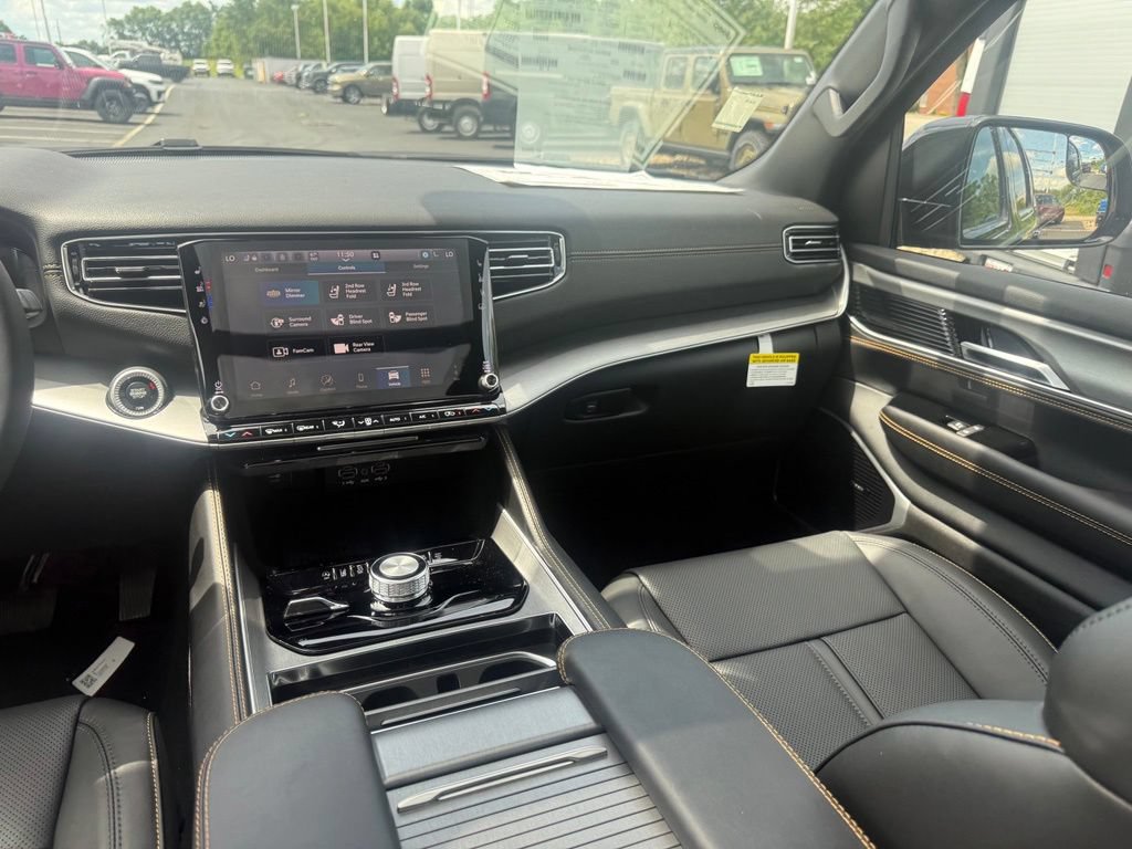 New 2026 Jeep Grand Wagoneer 4WD image 40