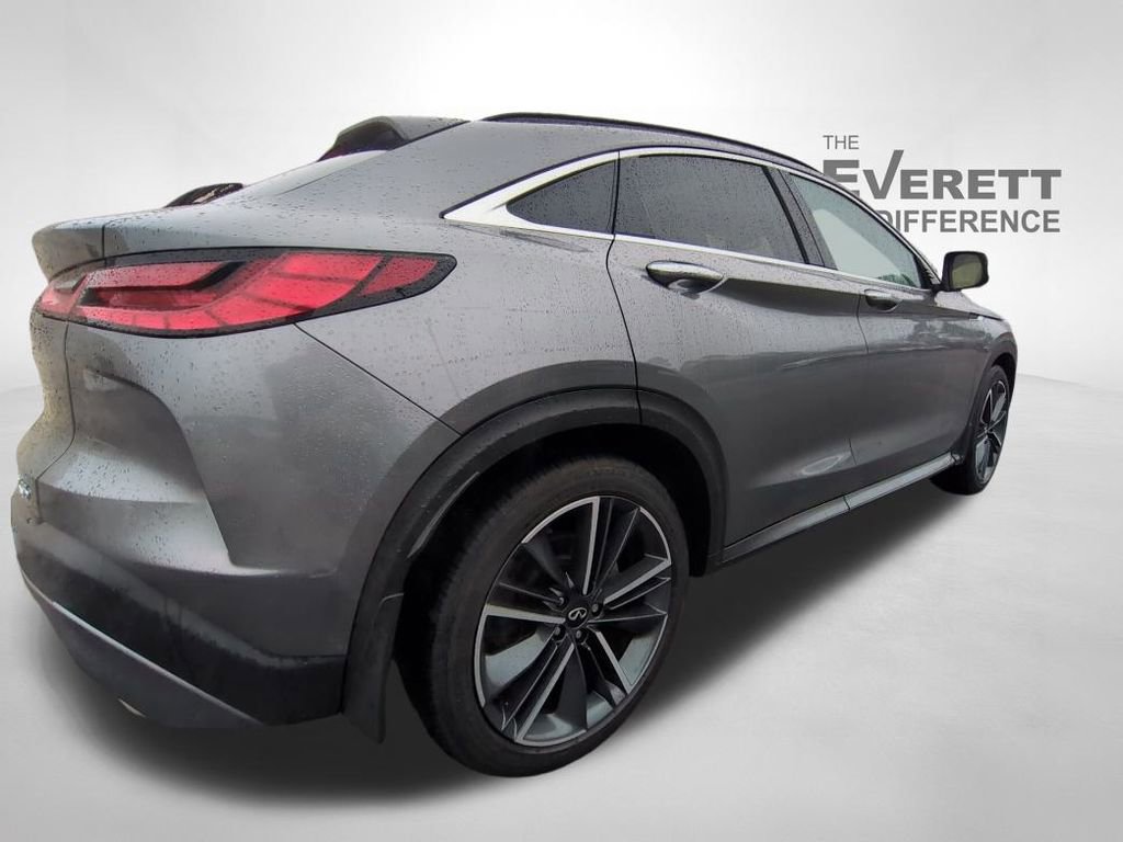 Used 2023 INFINITI QX55 Essential image 5