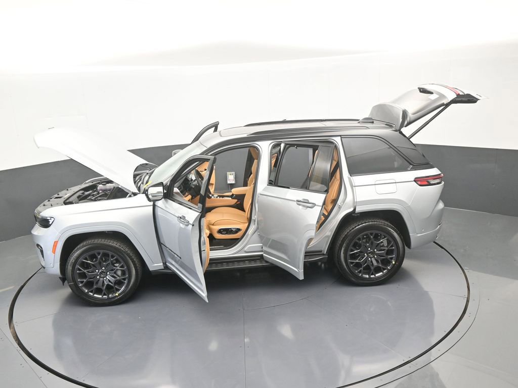 New 2025 Jeep Grand Cherokee Summit image 64