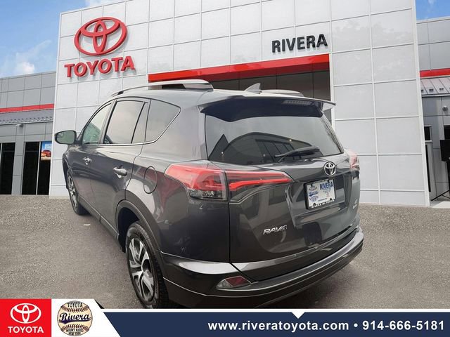 Used 2017 Toyota RAV4 LE image 7