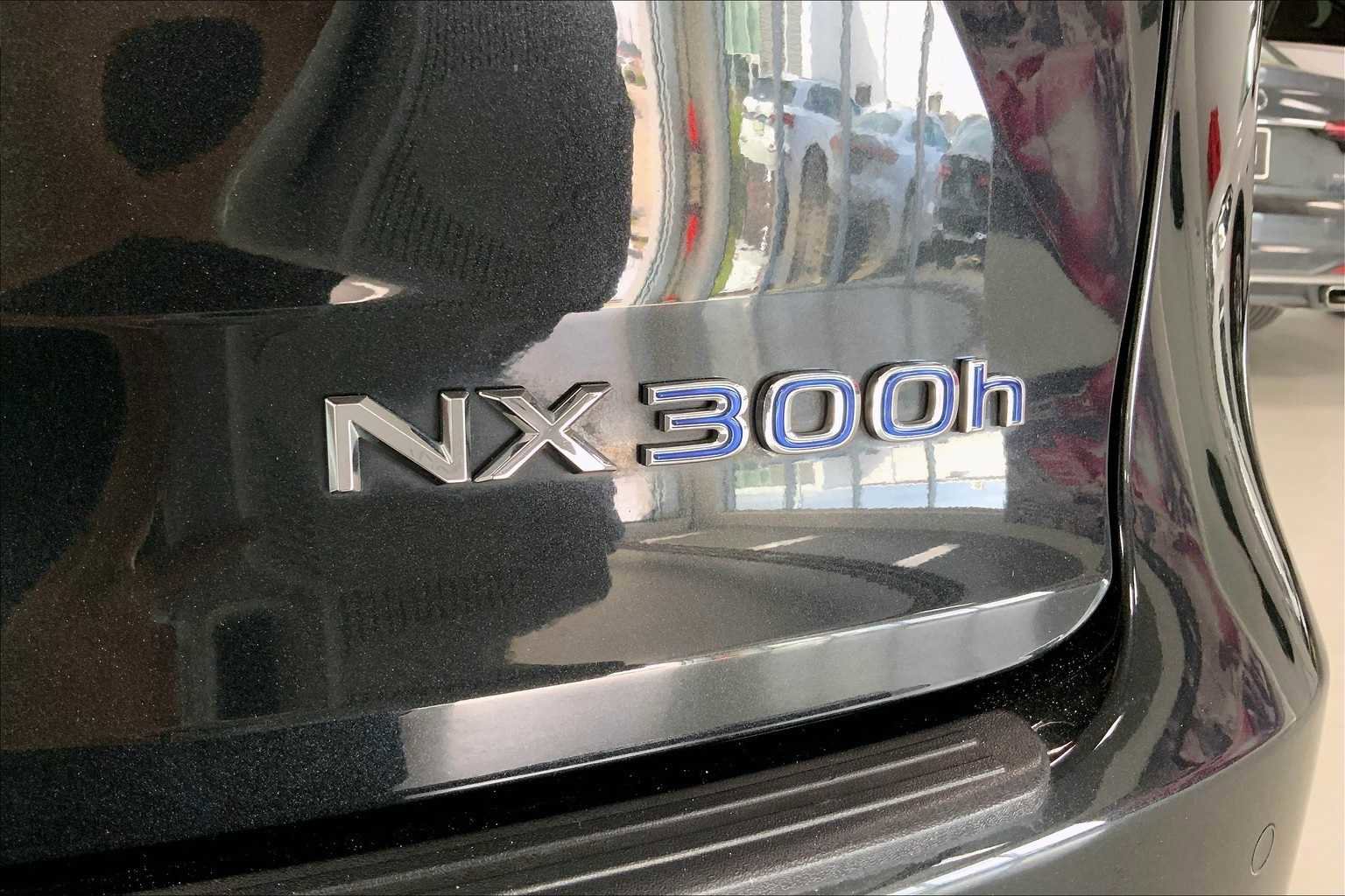 Used 2021 Lexus NX 300h AWD w/ Premium Package image 7