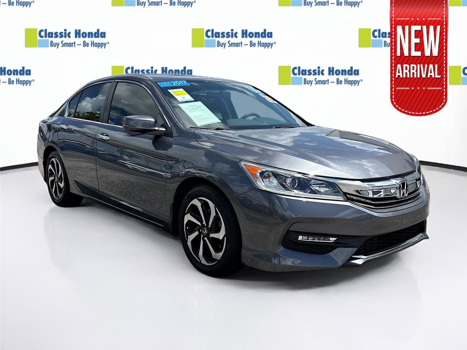 Used 2017 Honda Accord EX image 1