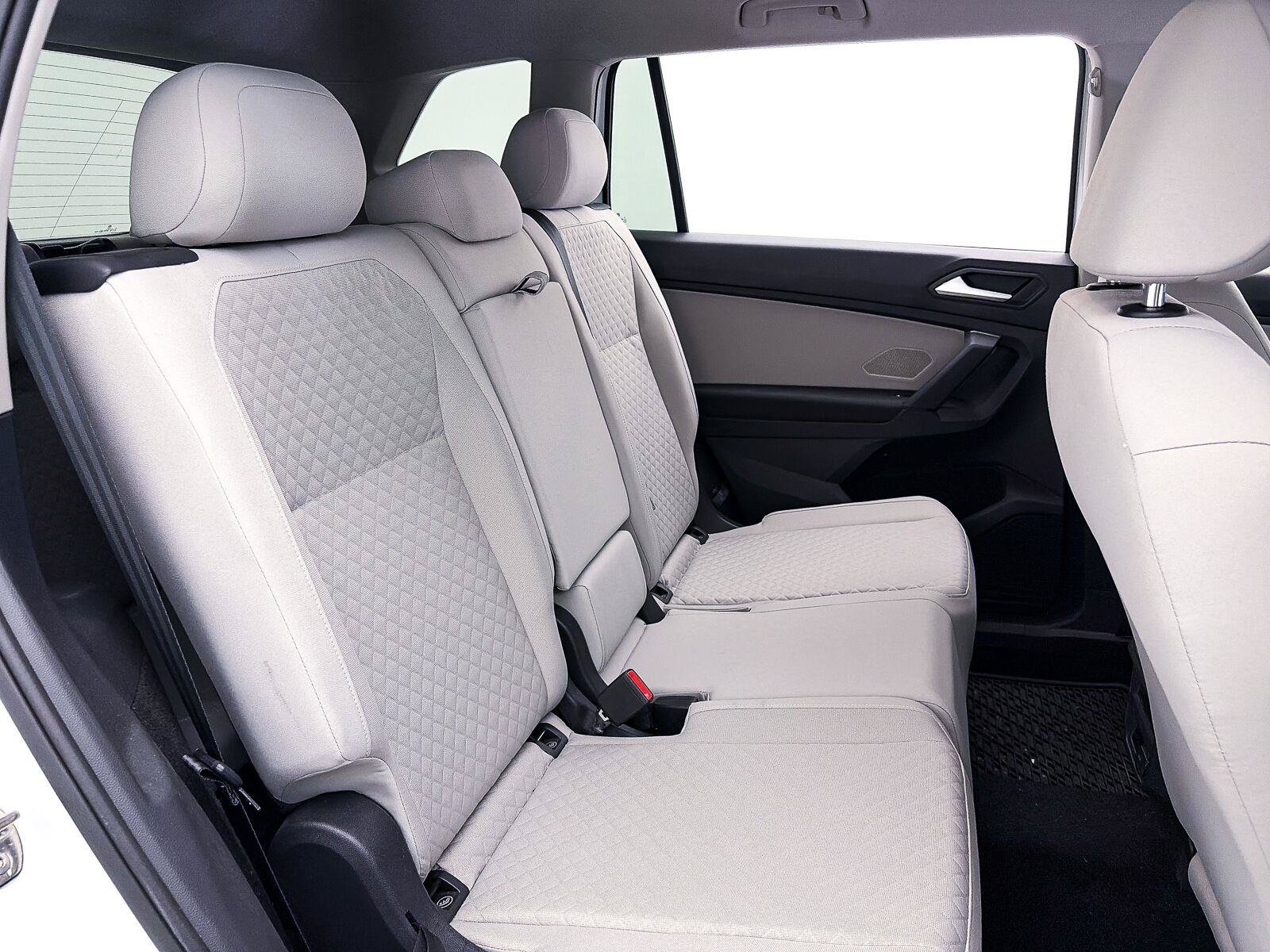 Used 2019 Volkswagen Tiguan S AWD/4WD image 34