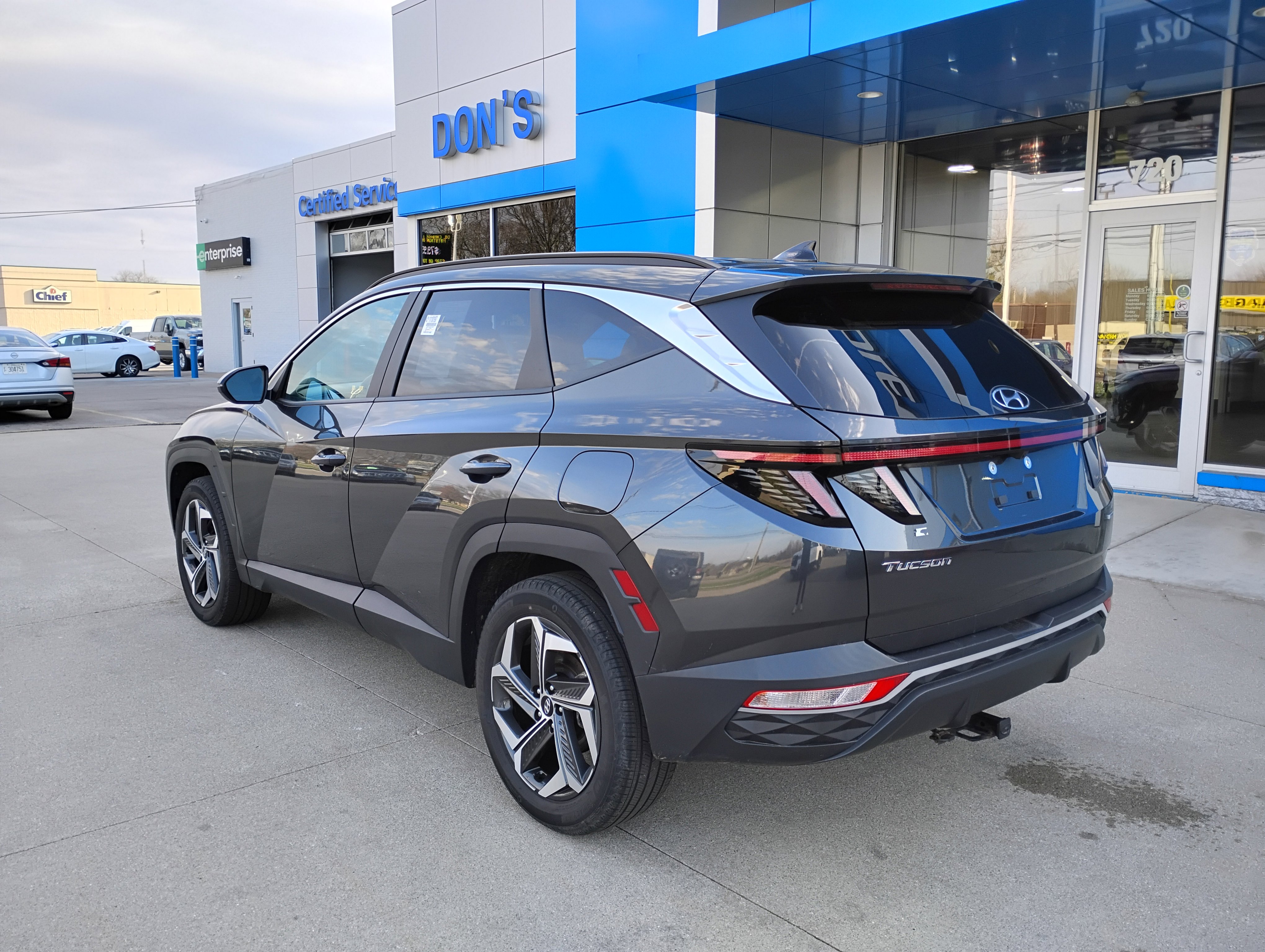 Used 2023 Hyundai Tucson SEL w/ Convenience Package image 2