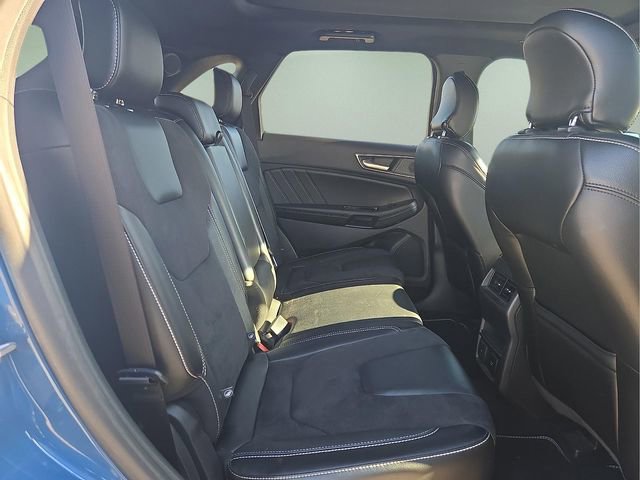 Used 2019 Ford Edge ST w/ Convenience Package image 10