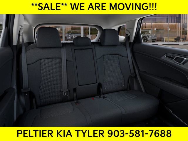 New 2026 Kia Sportage LX image 16