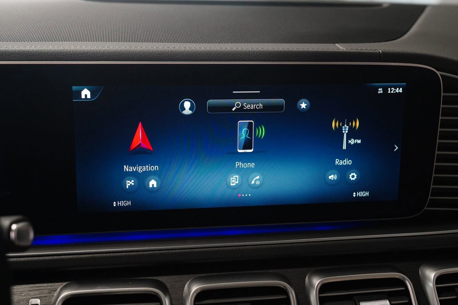 New 2026 Mercedes-Benz GLS 450 4MATIC image 25