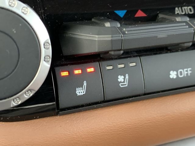 Used 2022 Toyota Tundra 1794 Edition image 28