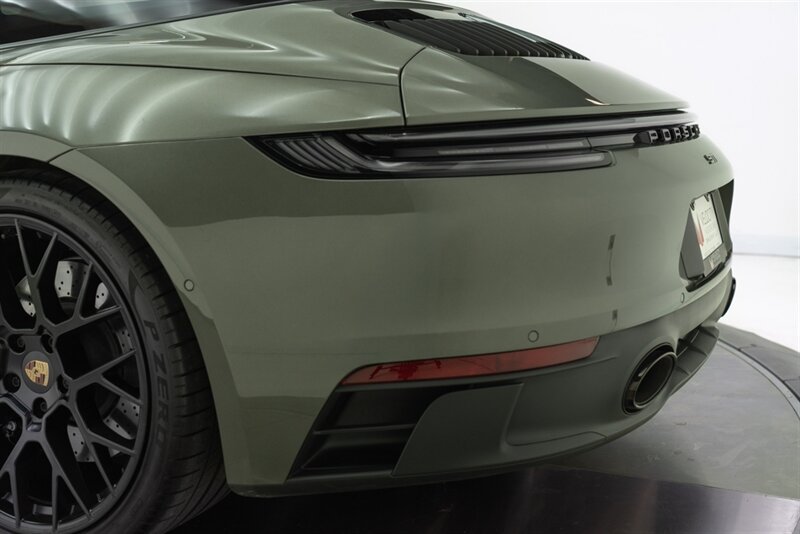 Used 2024 Porsche 911 Targa 4 GTS AWD/4WD image 35