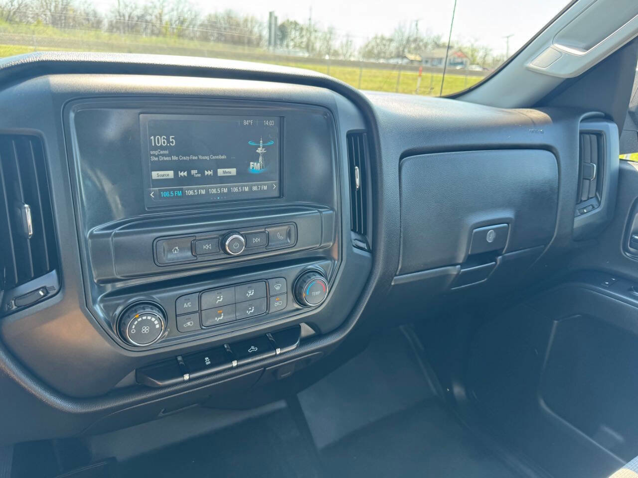Used 2018 Chevrolet Silverado 2500 W/T AWD/4WD image 11