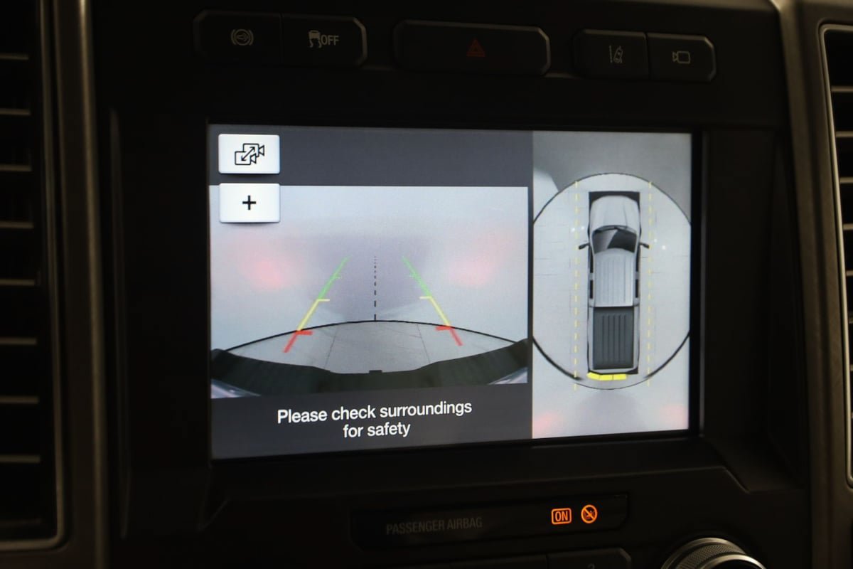 Used 2019 Ford F350 Limited AWD/4WD image 12