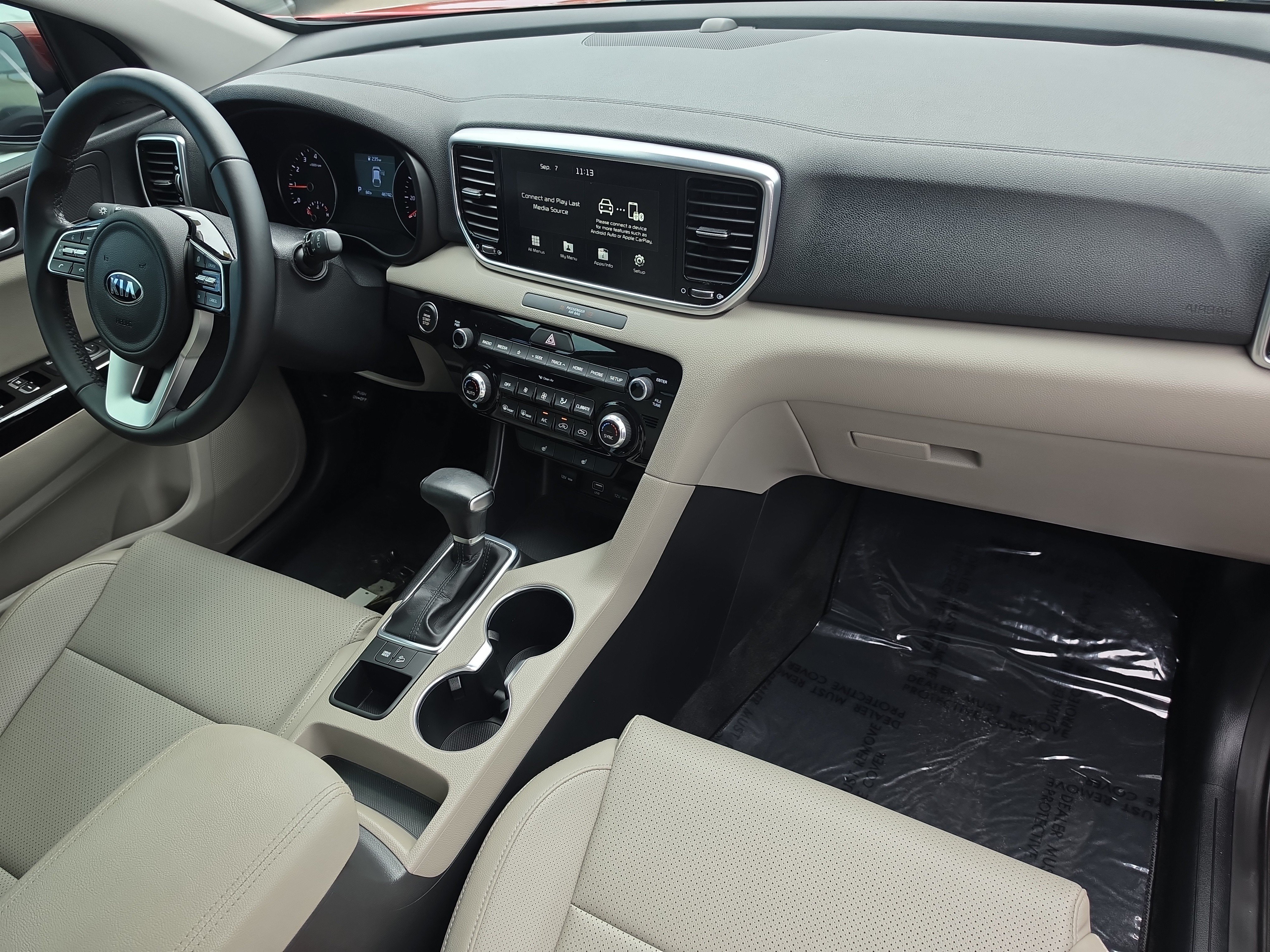 Certified 2022 Kia Sportage EX FWD image 12
