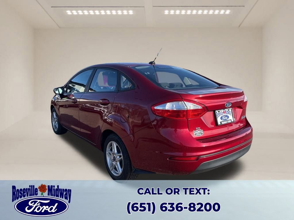 Used 2017 Ford Fiesta SE image 5