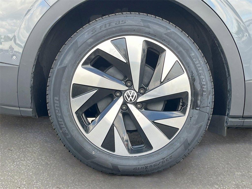 Used 2023 Volkswagen ID.4 Pro image 28