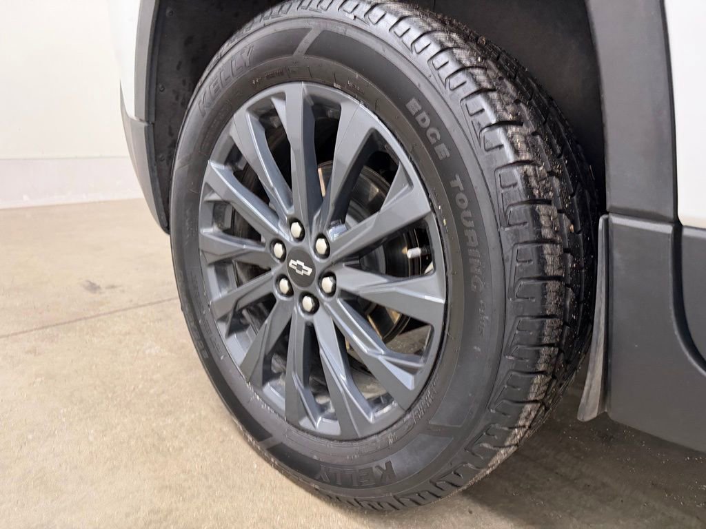 Certified 2023 Chevrolet Traverse RS w/ LPO, Floor Liner Package image 27