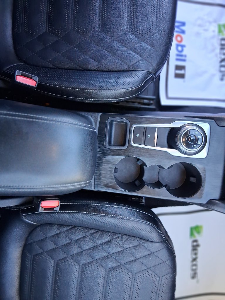 Used 2023 Ford Escape SE w/ PHEV Premium Package FWD image 23