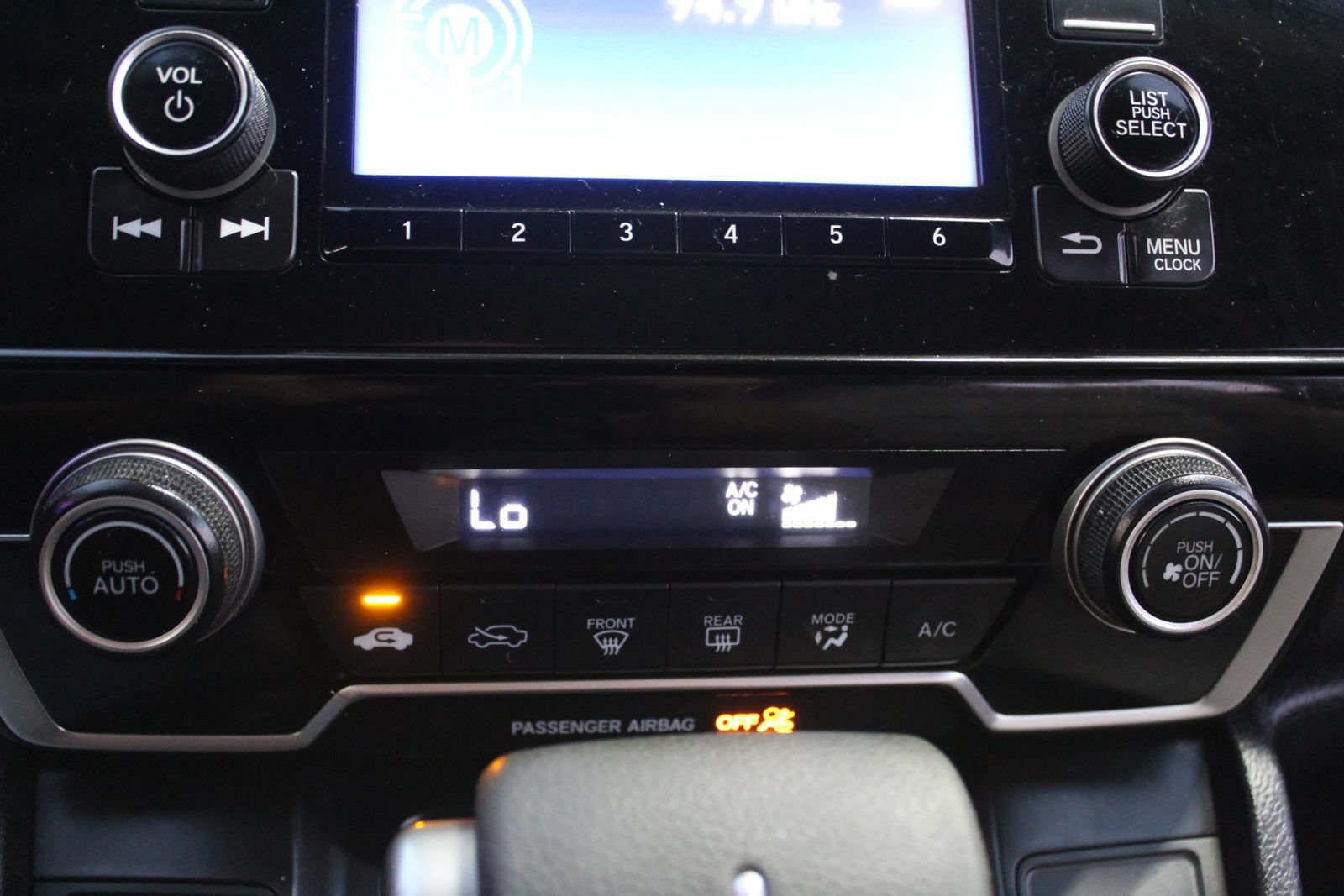 Used 2019 Honda CR-V LX image 21