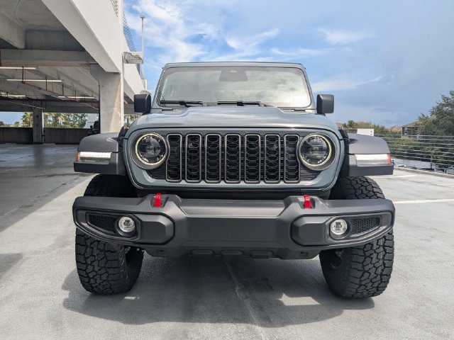 New 2026 Jeep Gladiator Rubicon w/ Steel Power Dome Hood Package AWD/4WD image 9