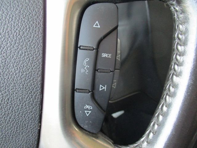 Used 2017 Chevrolet Express 3500 Extended image 18