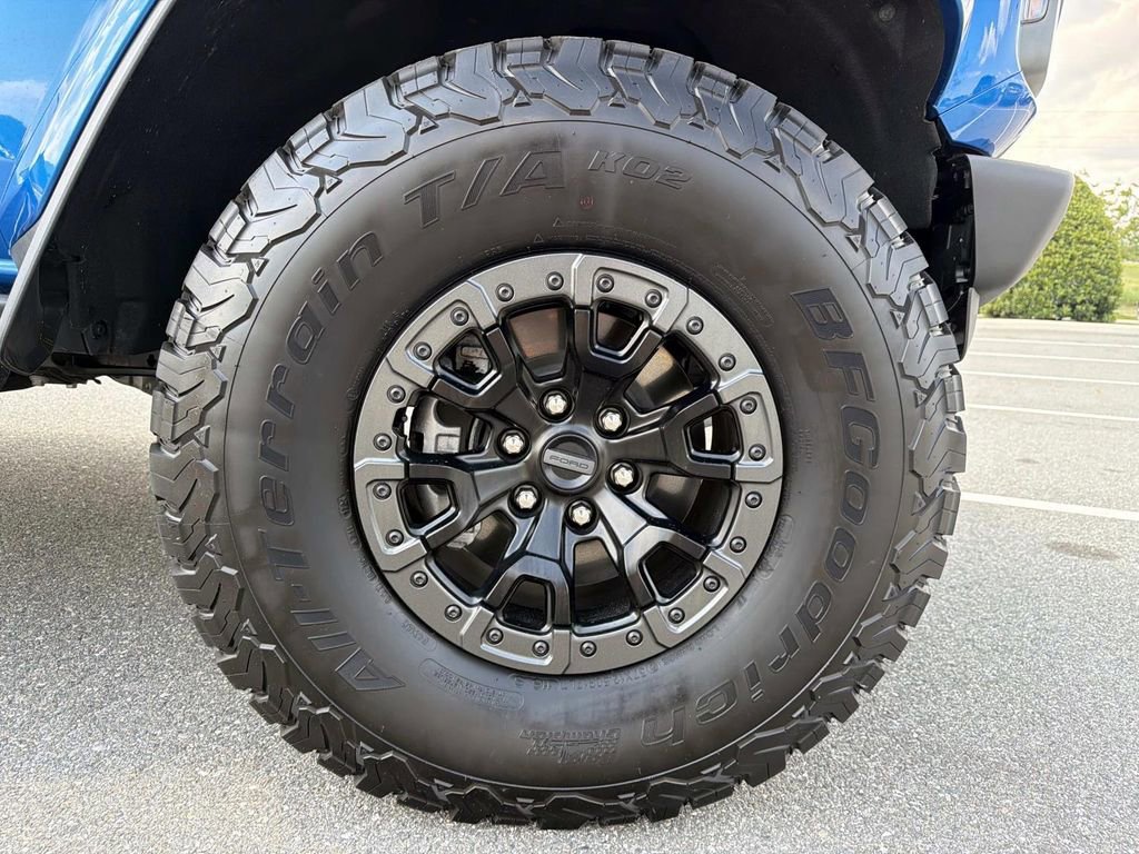 Used 2024 Ford Bronco Raptor w/ Interior Carbon Fiber Pack 6 AWD/4WD image 10