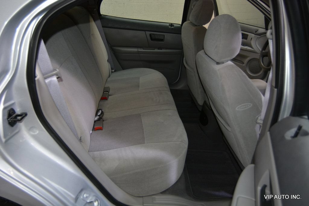 Used 2004 Mercury Sable GS FWD image 18