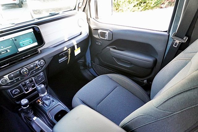 New 2026 Jeep Wrangler Unlimited Sport S image 26