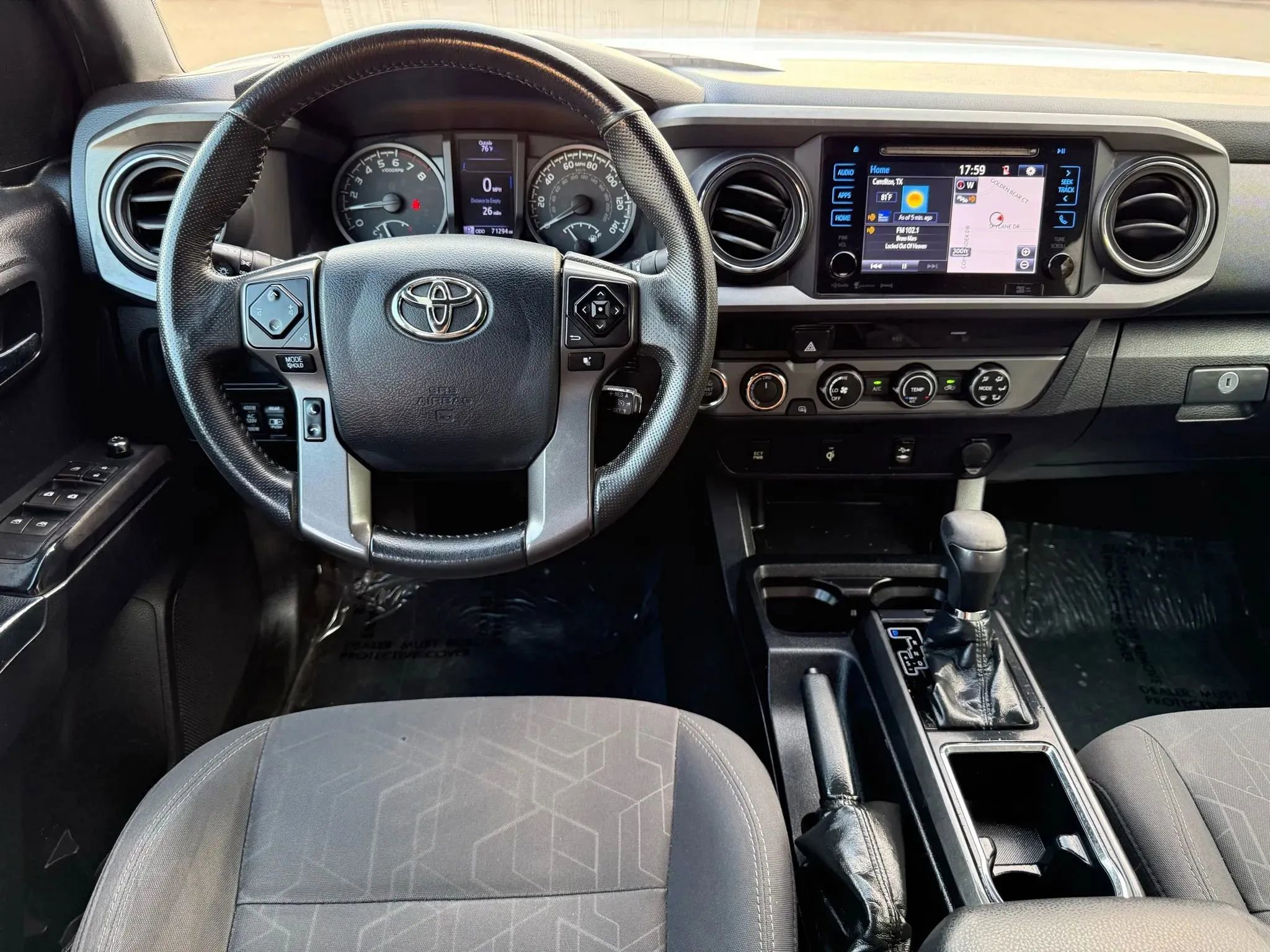 Used 2017 Toyota Tacoma TRD Off-Road w/ Tow Package (A/T) image 11