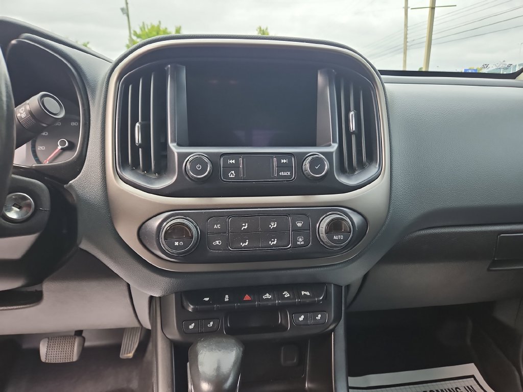 Used 2022 Chevrolet Colorado Z71 AWD/4WD image 19