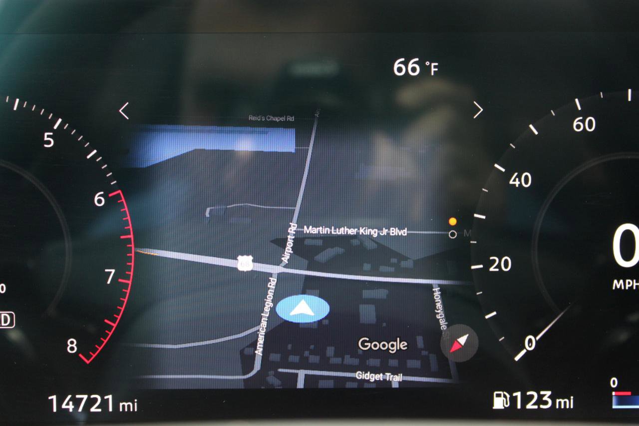 Used 2025 Nissan Murano SL AWD/4WD image 23