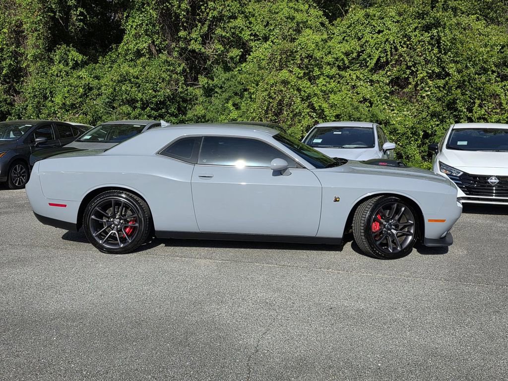 Used 2022 Dodge Challenger R/T Scat Pack w/ Shaker Package RWD image 44