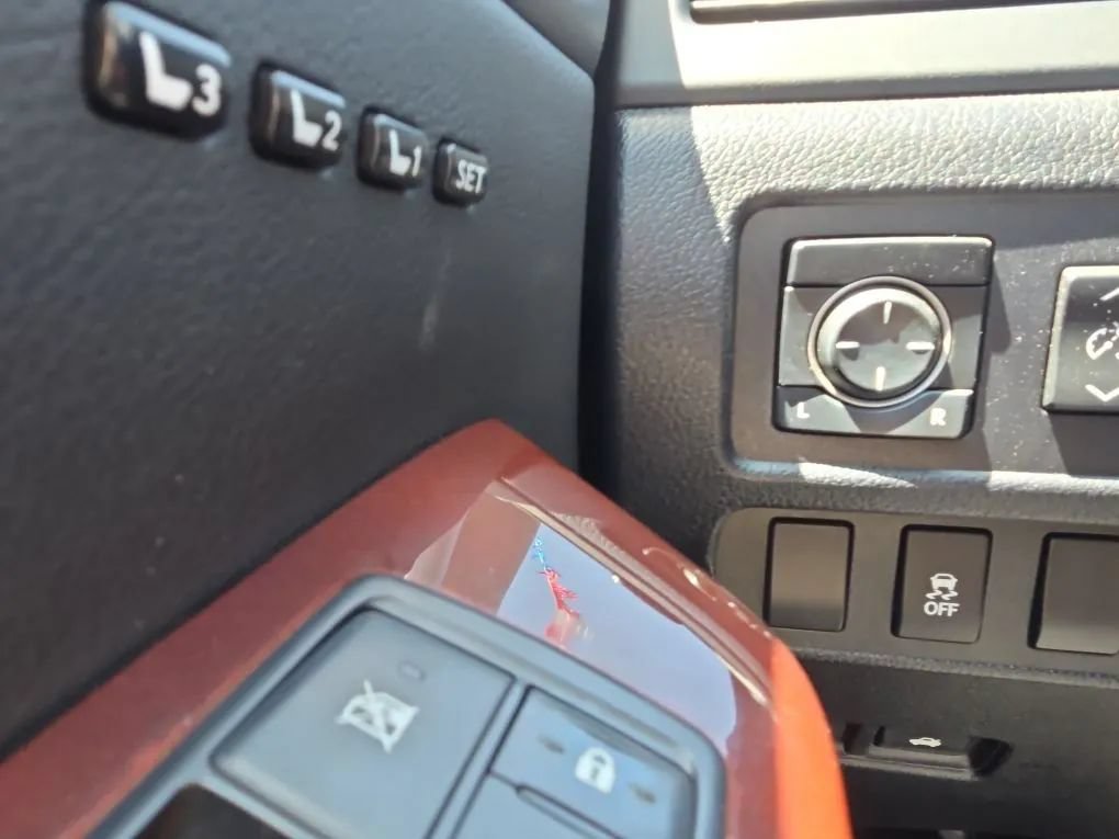 Used 2010 Lexus HS 250h FWD image 48