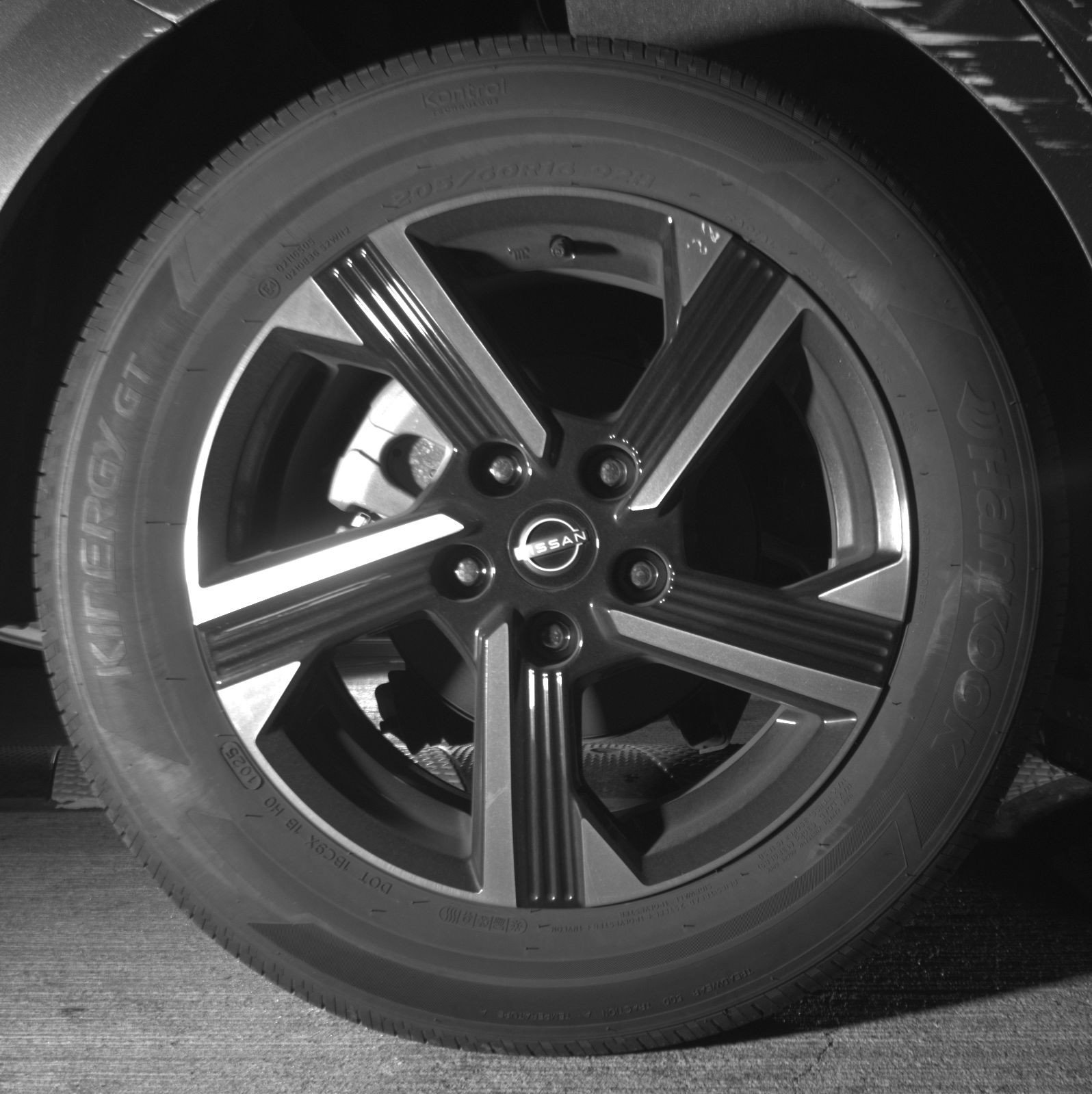 Used 2025 Nissan Sentra SV image 15