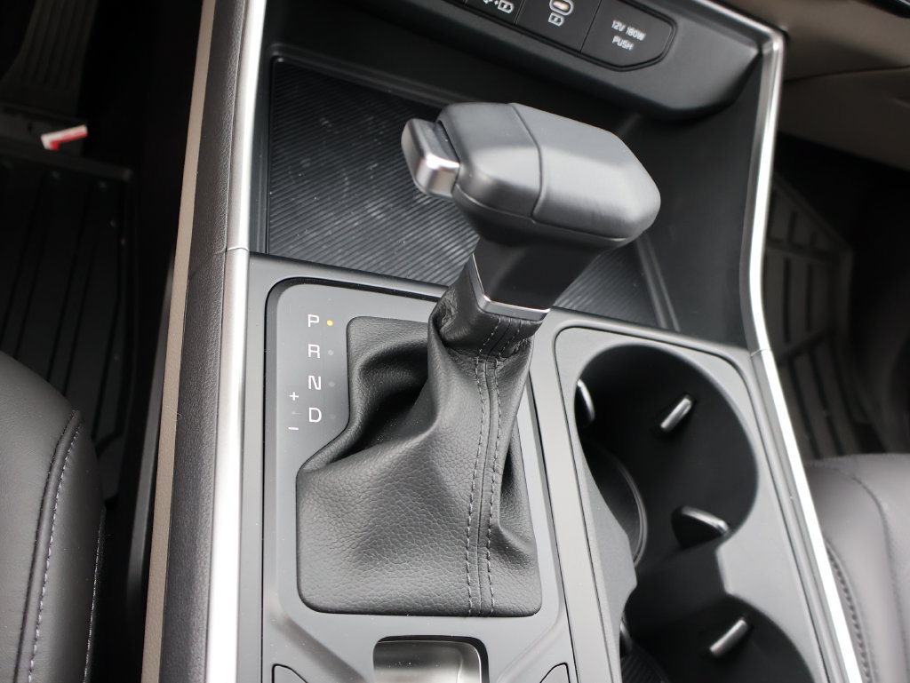 New 2025 Kia Carnival FWD image 29