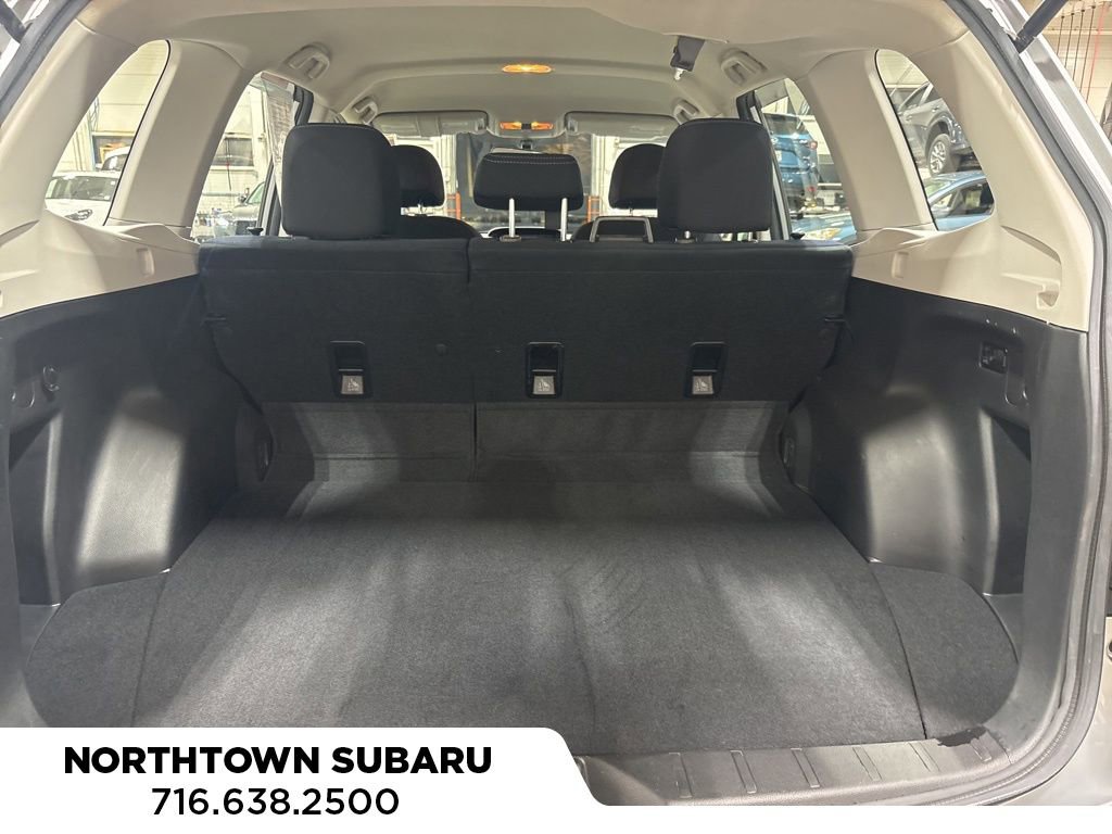 Used 2017 Subaru Forester 2.5i w/ Alloy Wheel Package image 14
