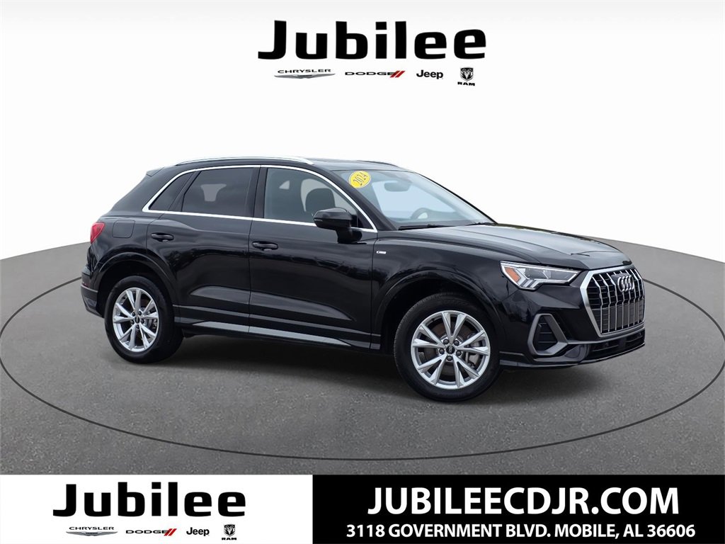 Used 2024 Audi Q3 2.0T Premium