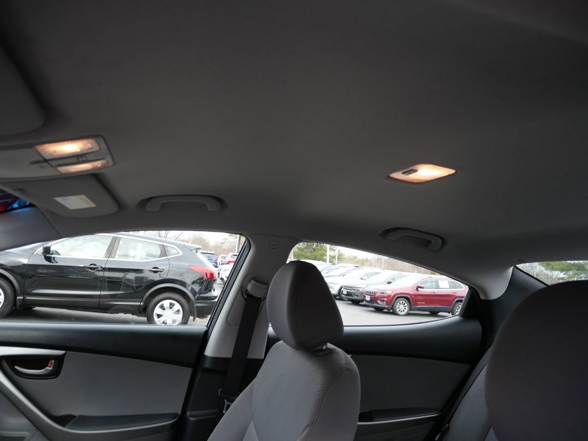 Used 2013 Hyundai Elantra GLS FWD image 11
