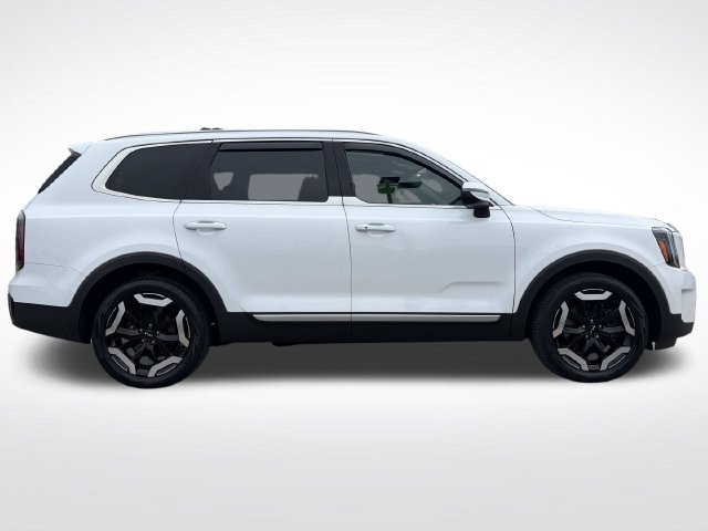 Certified 2024 Kia Telluride EX FWD image 4