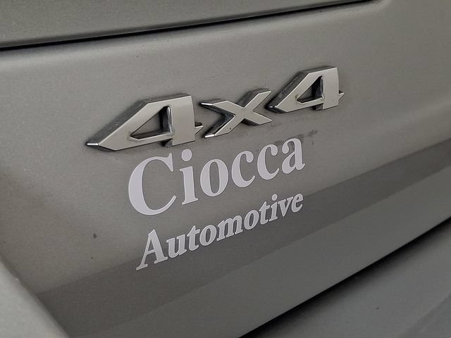 Used 2022 Jeep Grand Cherokee Limited AWD/4WD image 31