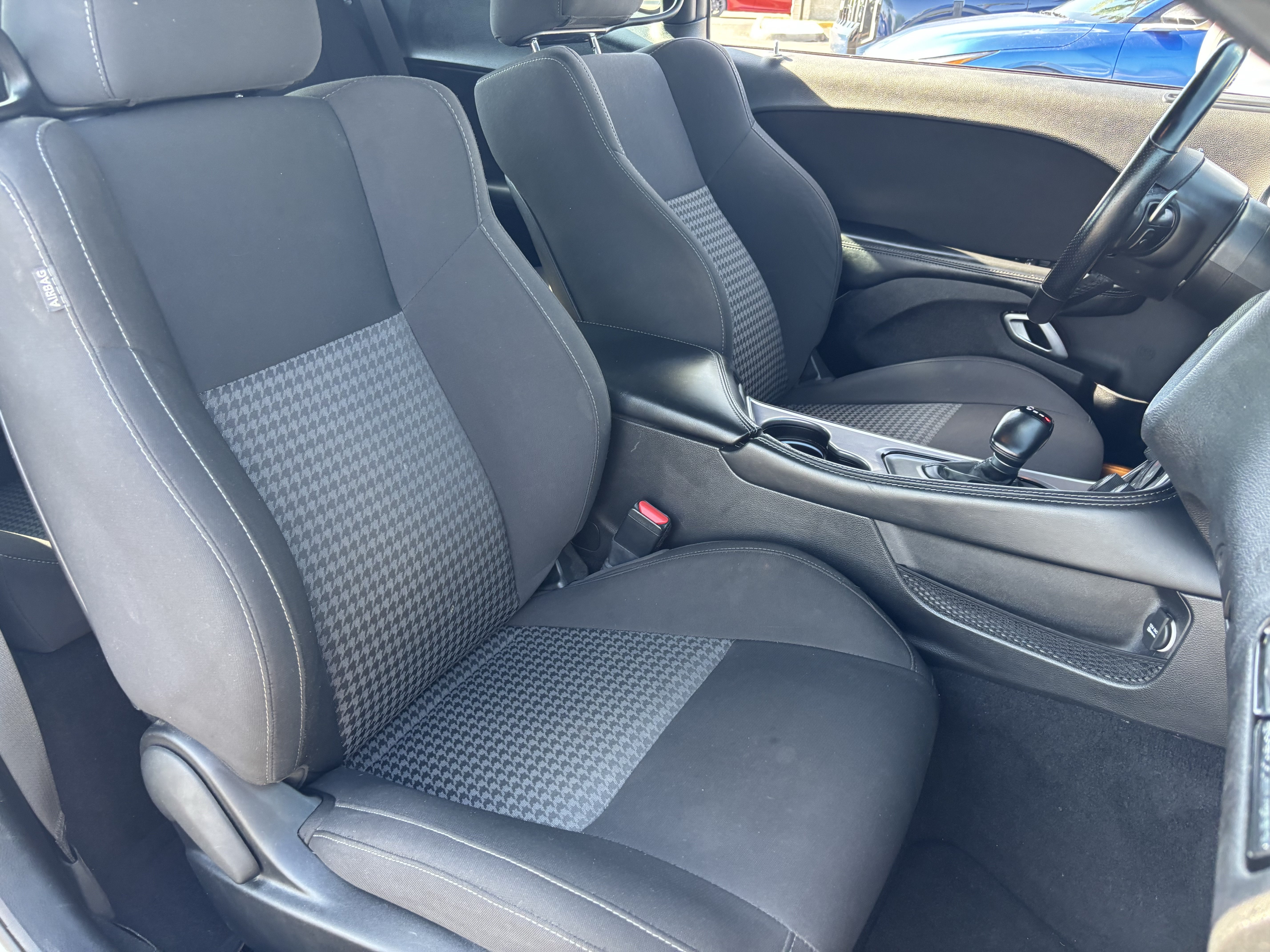 Used 2022 Dodge Challenger GT RWD image 9