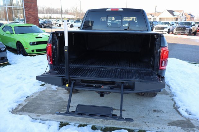 Used 2017 Ford F150 Platinum w/ Equipment Group 701A Luxury image 37