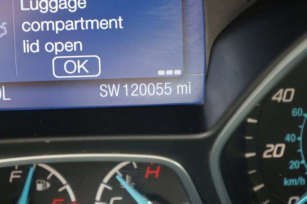 Used 2014 Ford Focus SE w/ SE Winter Package image 14