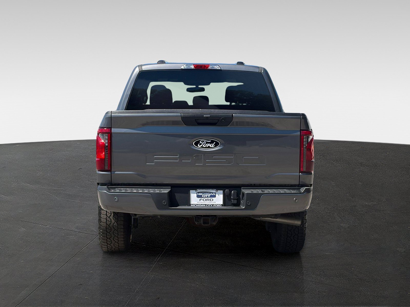Used 2024 Ford F150 XLT w/ XLT Black Appearance Package AWD/4WD image 6