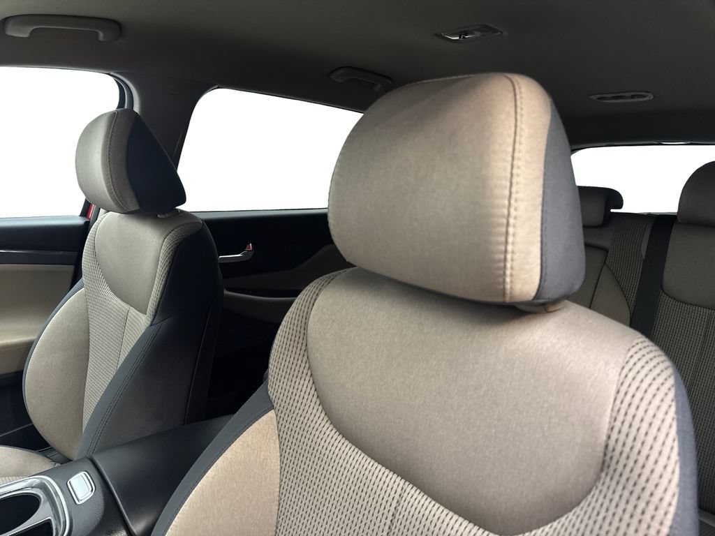 Used 2023 Hyundai Santa Fe SEL FWD image 27
