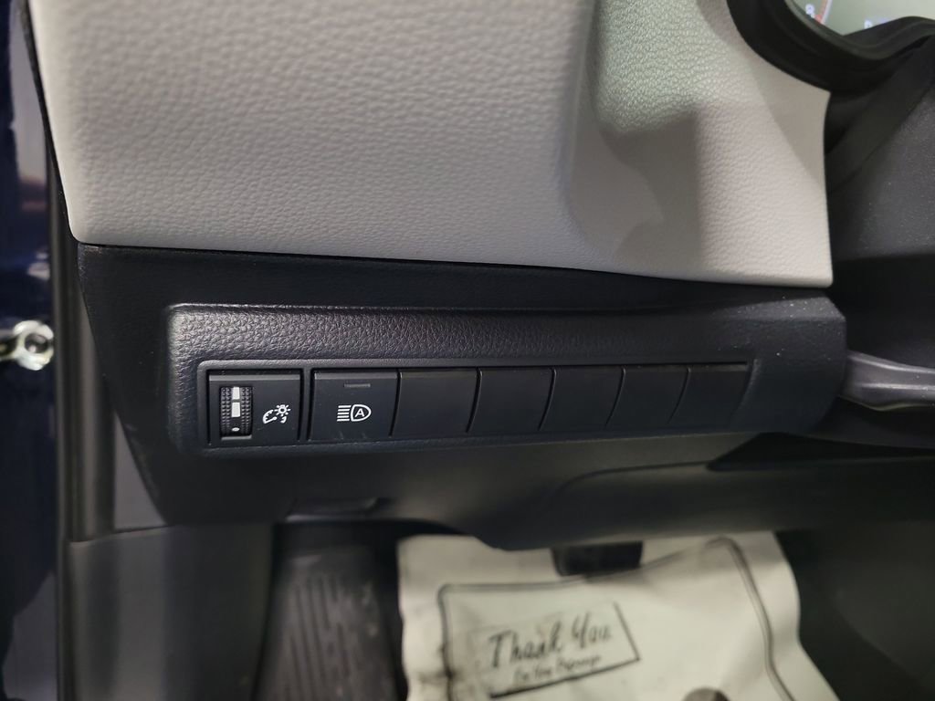 Used 2023 Toyota Corolla LE image 22