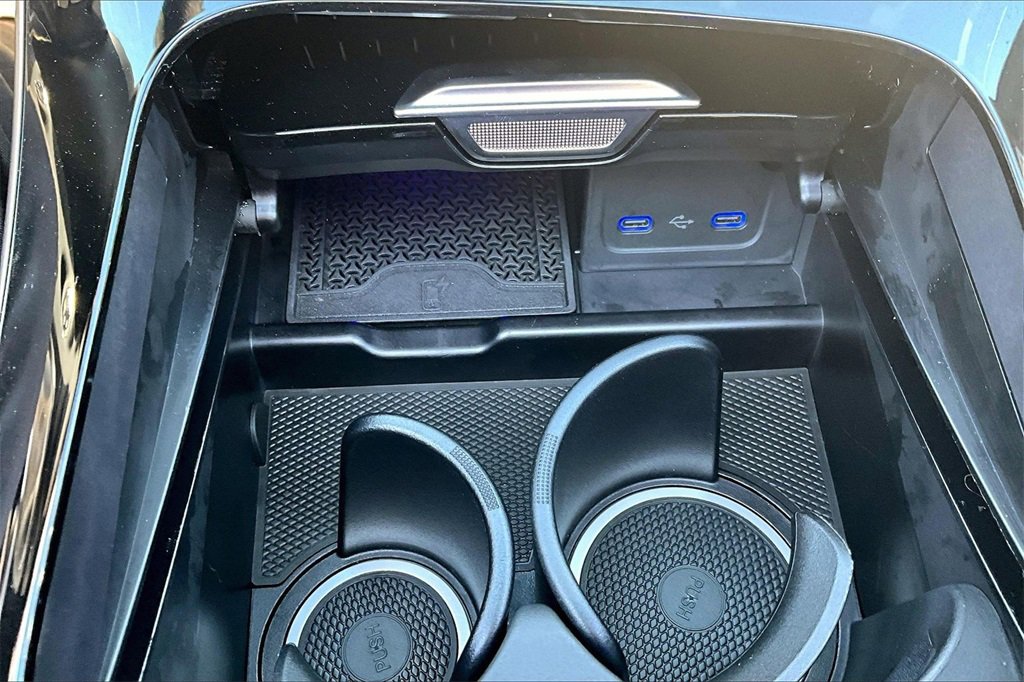 Used 2025 Mercedes-Benz CLE 53 AMG 4MATIC Cabriolet image 24